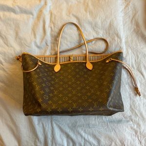 Louis Vuitton Neverfull GM tote